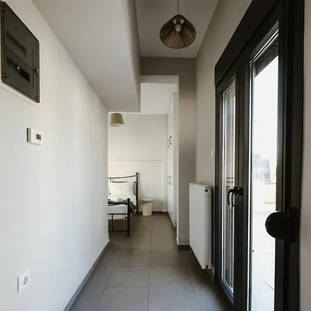 Penthouse - Sea & Mountain View